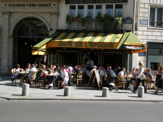  café de l'Epoque, rue du Bouloi